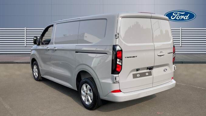 Ford Transit Custom 320 L1 Diesel Fwd 2.0 EcoBlue 136ps H1 Van Limited Auto - Image 2